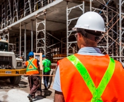 NR-18: Gerenciamento de Saúde e Segurança no Trabalho