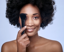 Maquiagem Profissional: Pele Negra